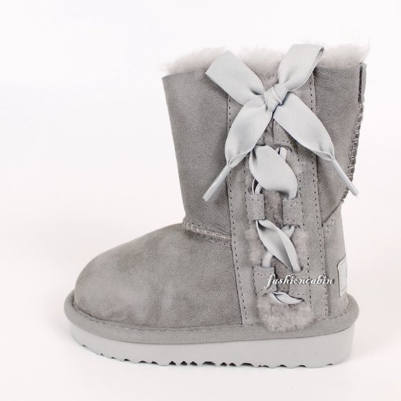 NEW UGG Kid Water-Resistant Shearling Boots – Warm & Durable Winter Boots - Picture 6 of 13